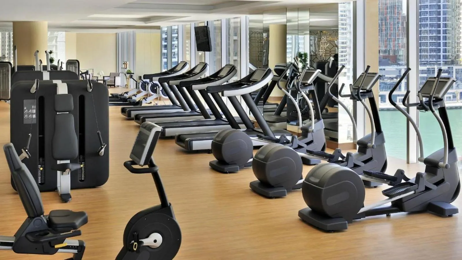 Marina Heights - Bright Two Bedroom With City View Dubai Apartment